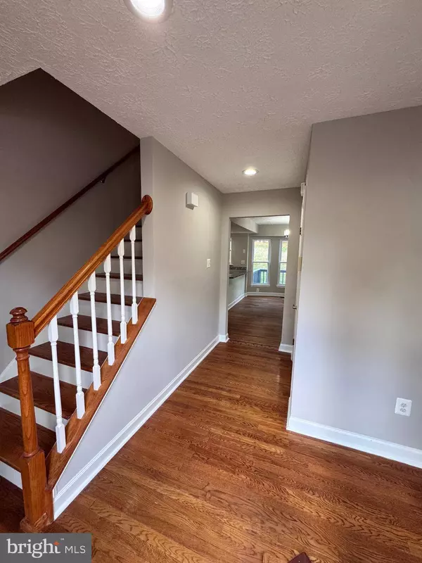 915 CYPRESS POINT CIR, Bowie, MD 20721