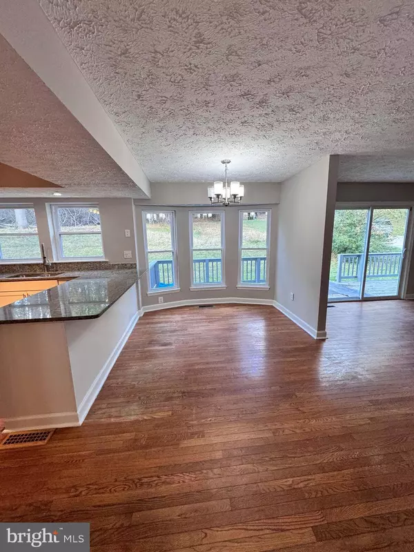 915 CYPRESS POINT CIR, Bowie, MD 20721