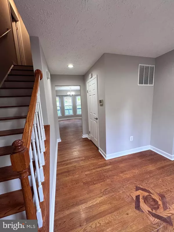 915 CYPRESS POINT CIR, Bowie, MD 20721