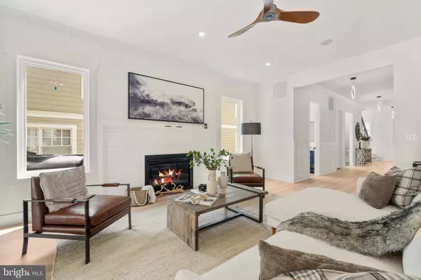 1905 N TAYLOR ST, Arlington, VA 22207