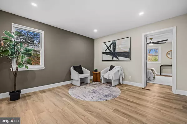 9533 FRANKLIN AVE, Lanham, MD 20706