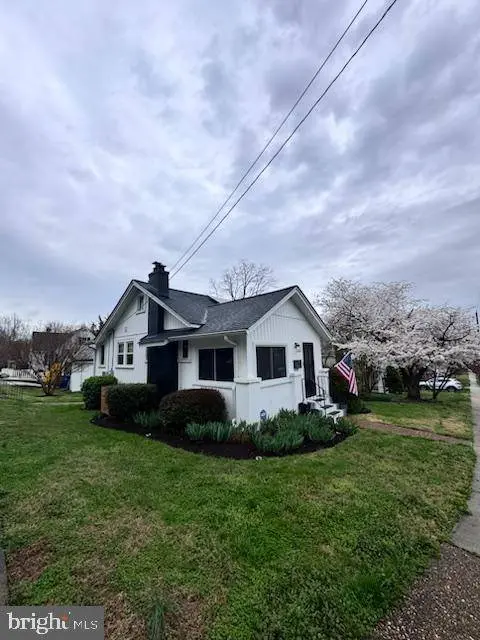 1129 19TH ST S, Arlington, VA 22202
