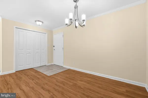 10570 MAIN ST #218, Fairfax, VA 22030