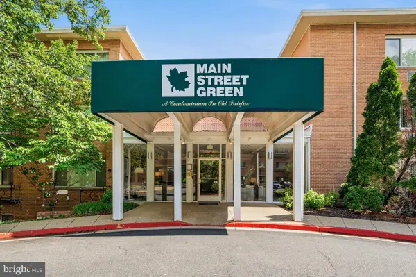 10570 MAIN ST #218, Fairfax, VA 22030