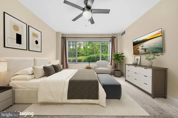 10570 MAIN ST #218, Fairfax, VA 22030