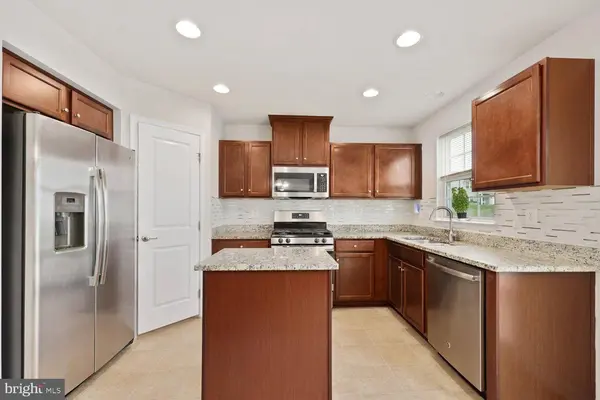 9103 WOOD CREEK CIR, Fredericksburg, VA 22407