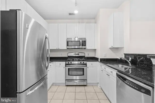 2791 CENTERBORO DR #274, Vienna, VA 22181