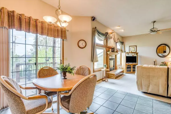 313 Cypress Ct, Andover, KS 67002