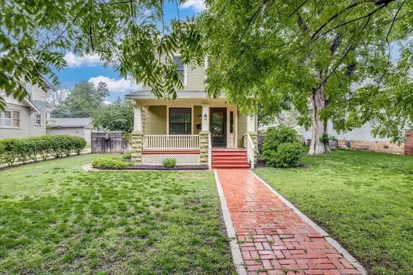 805 N Spaulding Ave, Wichita, KS 67203