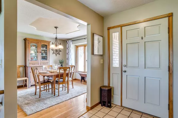 2415 N Spring Meadow St, Wichita, KS 67205