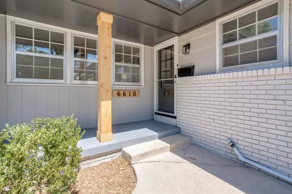 6610 E 10th St N, Wichita, KS 67206