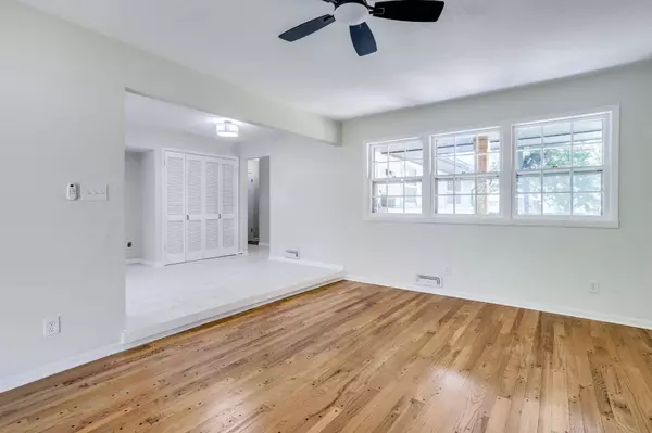 6610 E 10th St N, Wichita, KS 67206