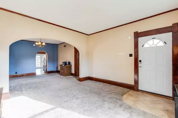 520 Old Main Street, Newton, KS 67114