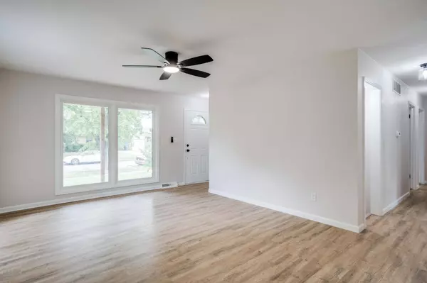 805 N Colorado St, Wichita, KS 67212