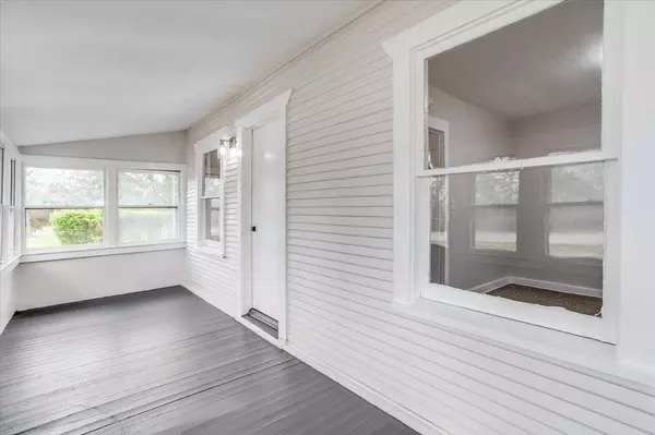 823 S Star St, El Dorado, KS 67042