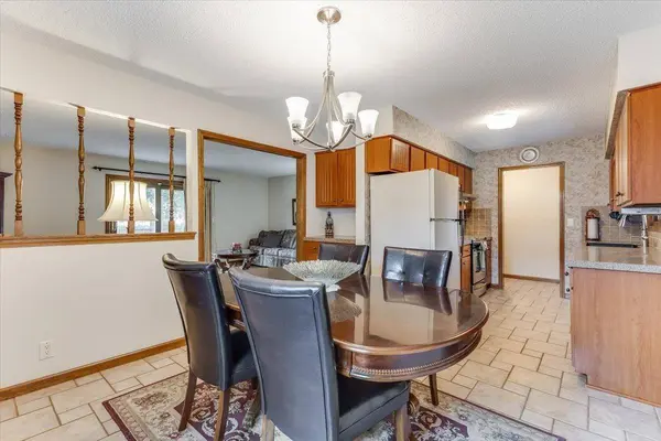 10413 W 16th St N, Wichita, KS 67212