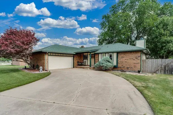 10413 W 16th St N, Wichita, KS 67212