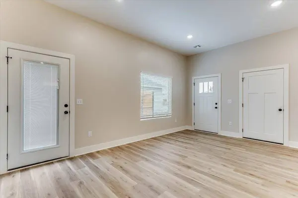 17018 W Lawson St, Wichita, KS 67052