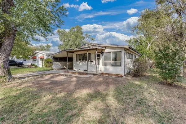 2732 S Minnesota Ave, Wichita, KS 67216