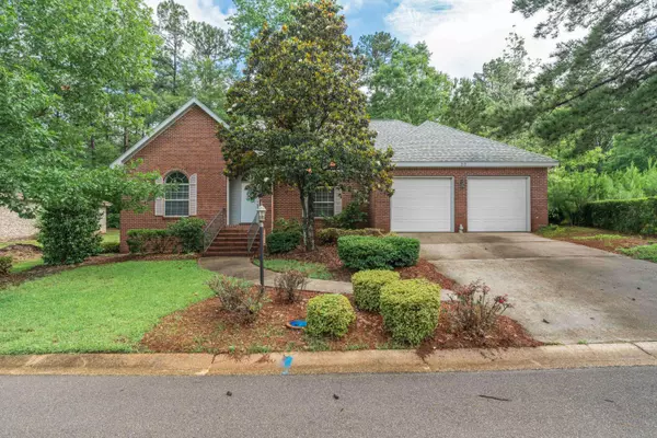 20 Classic Woods Dr., Hattiesburg, MS 39402
