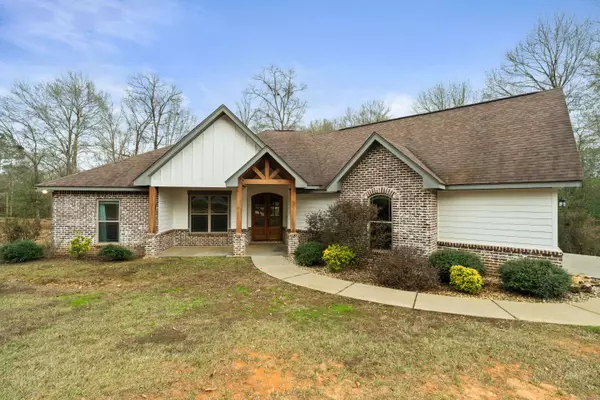 118 Munn Rd., Sumrall, MS 39482