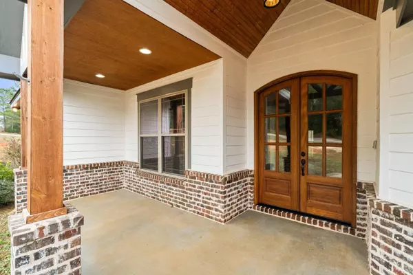 118 Munn Rd., Sumrall, MS 39482