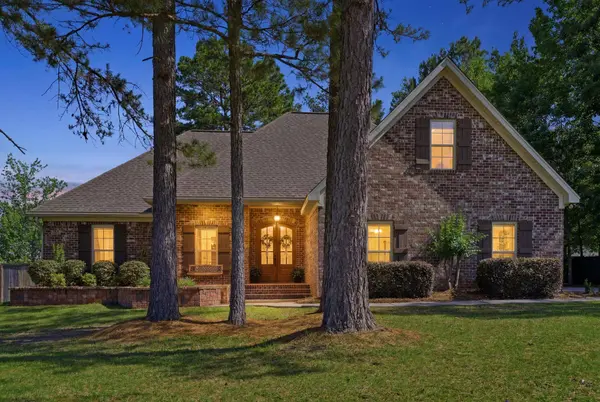 9 E Cadbury Ln., Hattiesburg, MS 39402