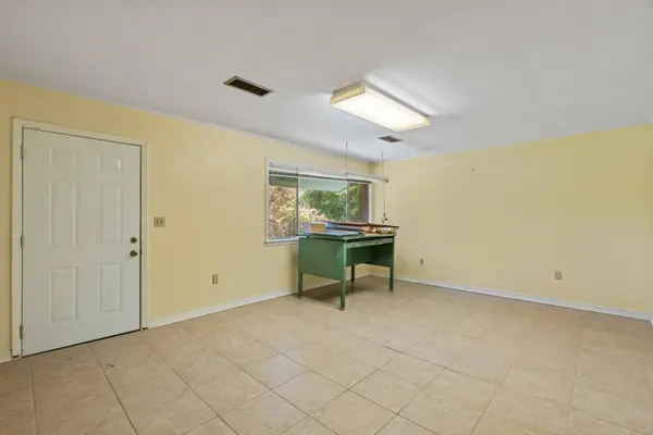 1009 Velma St., Hattiesburg, MS 39402