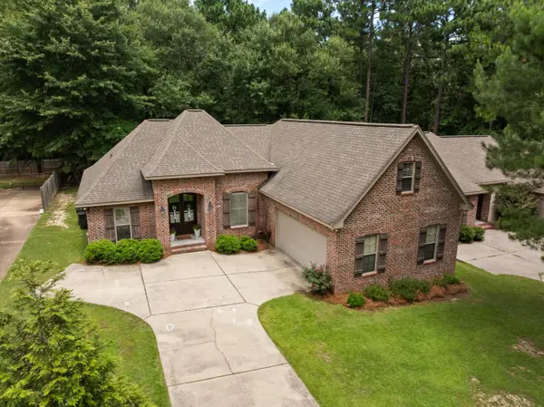 13 Stone Dr., Hattiesburg, MS 39402