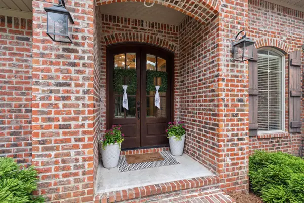 13 Stone Dr., Hattiesburg, MS 39402