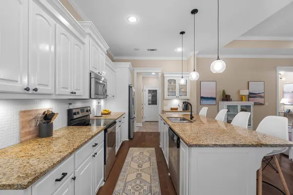 13 Stone Dr., Hattiesburg, MS 39402