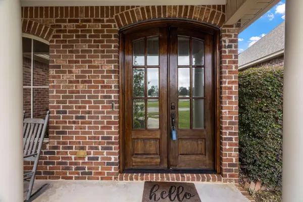 66 Village Dr., Hattiesburg, MS 39402