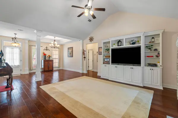 16 Archel St., Petal, MS 39465