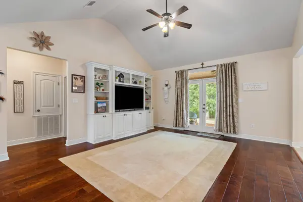 16 Archel St., Petal, MS 39465