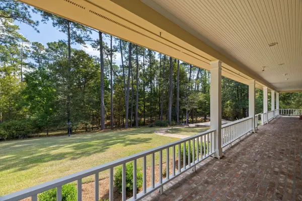 1615 S 40th Ave., Hattiesburg, MS 39402