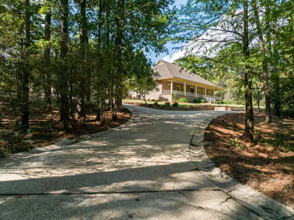 1615 S 40th Ave., Hattiesburg, MS 39402