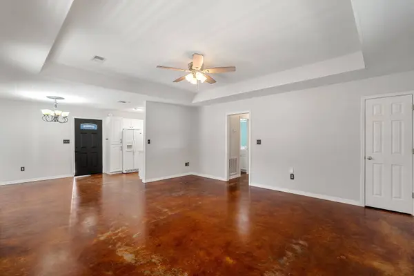 10 Sistrunk Ln., Hattiesburg, MS 39402