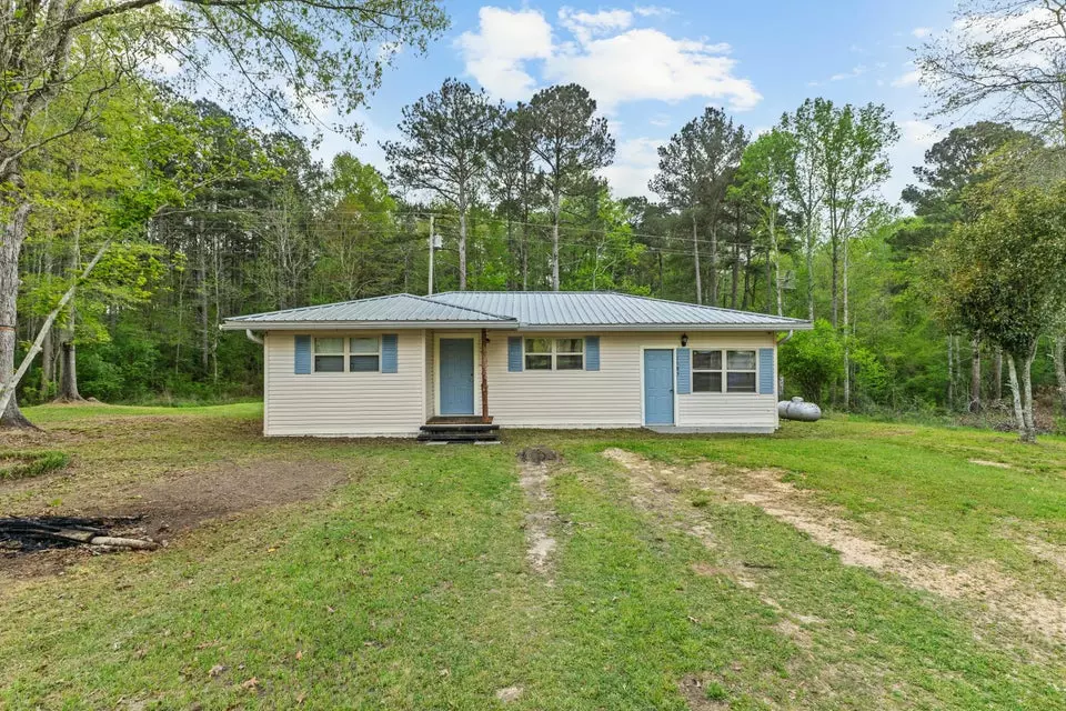 Magee, MS 39111-5644,1583 Dry Creek Rd