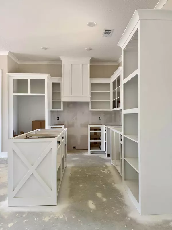 8 Brunswick PT, Sumrall, MS 39482