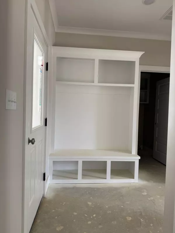 8 Brunswick PT, Sumrall, MS 39482