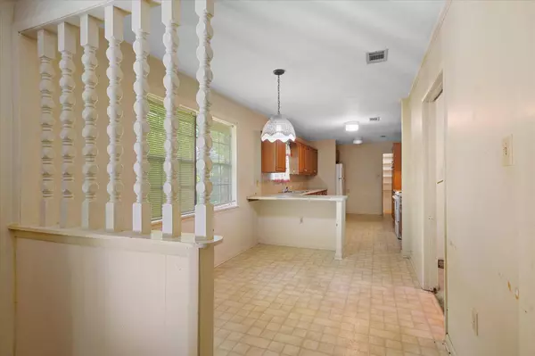 3108 Fernway Dr., Hattiesburg, MS 39401