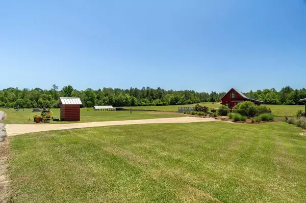 21 Pier PT, Lumberton, MS 39455