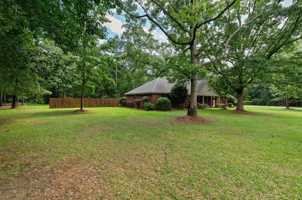 202 Poplar LOOP, Petal, MS 39465