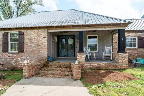 27 Arthur Lucas Ln., Sumrall, MS 39482