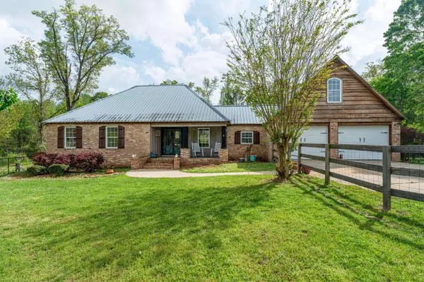 27 Arthur Lucas Ln., Sumrall, MS 39482
