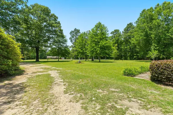 1160 J B Horne Rd., Hattiesburg, MS 39401