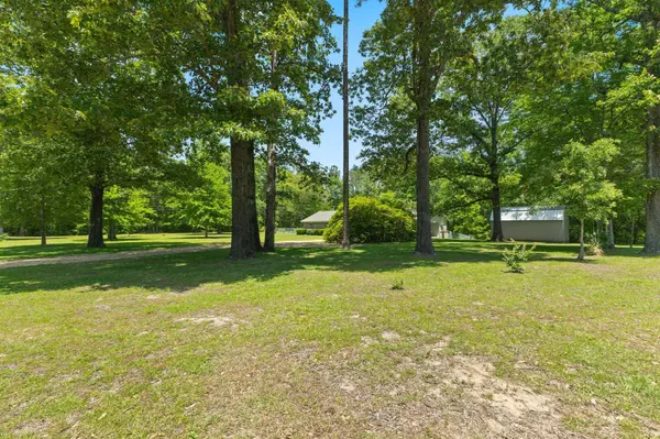 1160 J B Horne Rd., Hattiesburg, MS 39401