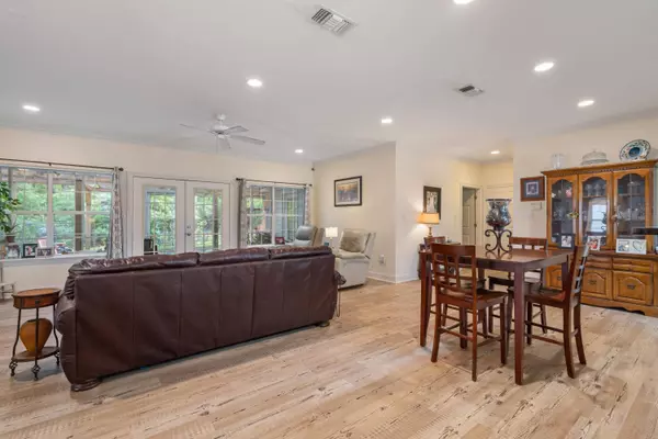 20 Classic Woods Dr., Hattiesburg, MS 39402