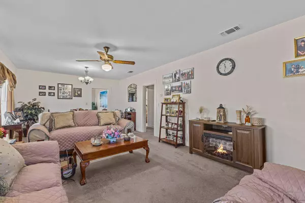 2137 N 5th Ave., Laurel, MS 39440