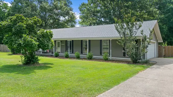 72 Griffith, Hattiesburg, MS 39402